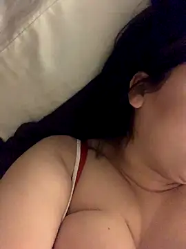 [25 Dec 00:38] Private Show - video holyeroticss kameramallilta