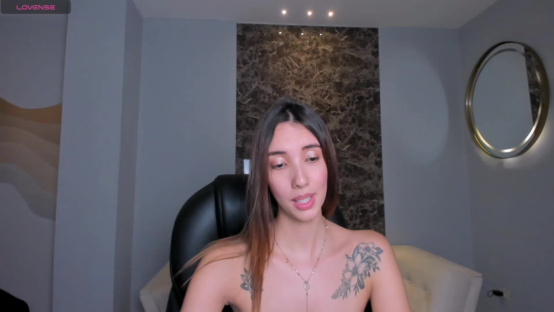enjoy with me – video af AnaisNin cam-model