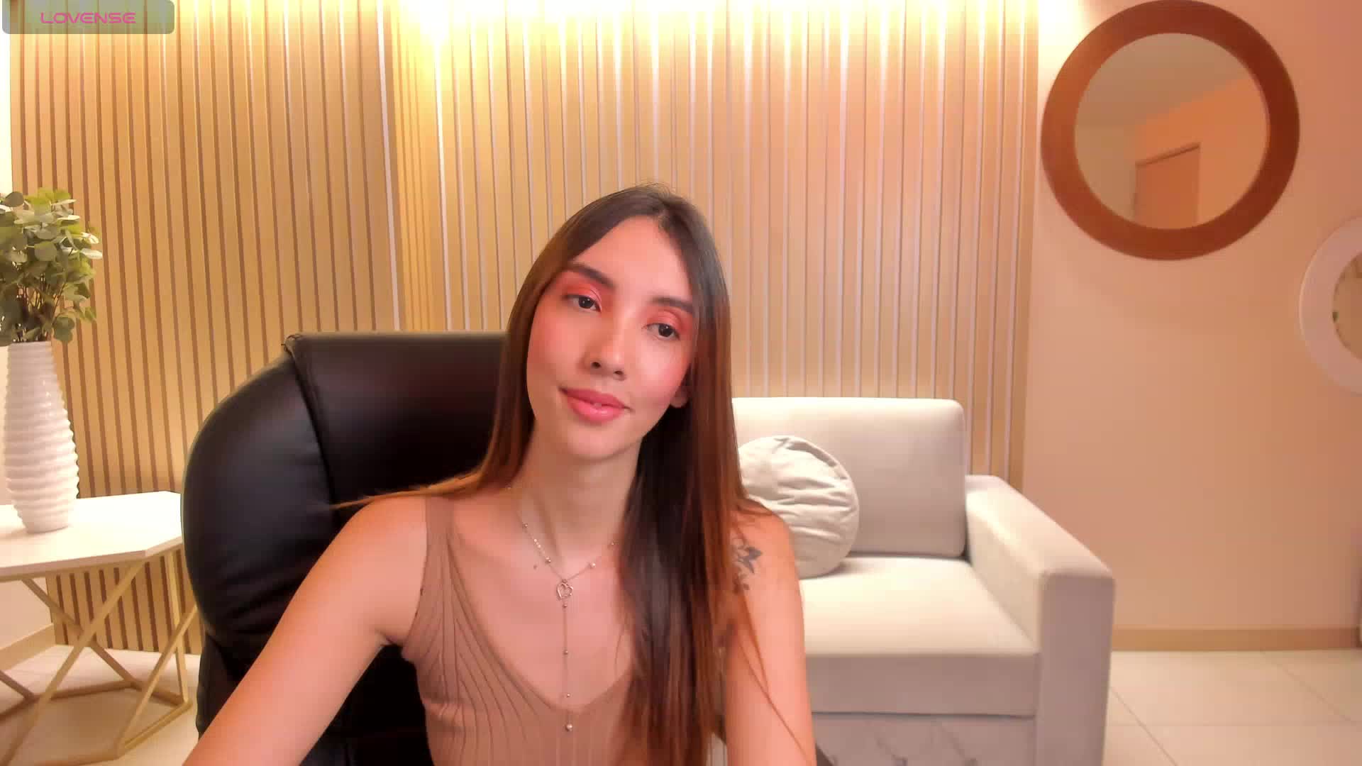 Fuck me in doggy – video af AnaisNin cam-model