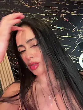 DOGGY - SQUIRT 🥵 – video modela na kameri Alexandra_duque