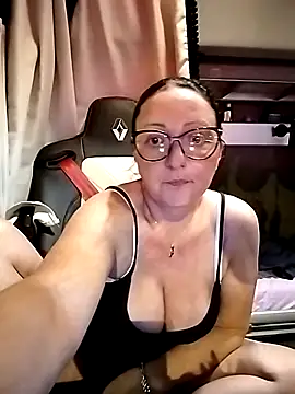 [29 Oct 19:05] Spy Show - video by Milfa_nimfomana cam model