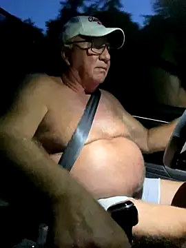 [19 Aug 21:14]naked driving - video by biggandybig cam model