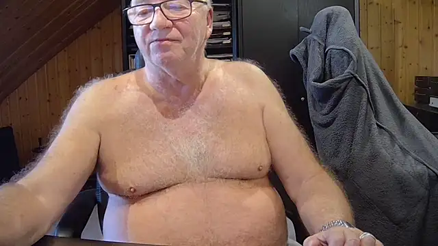 [11 Dec 15:51] Private Show - video by biggandybig cam model