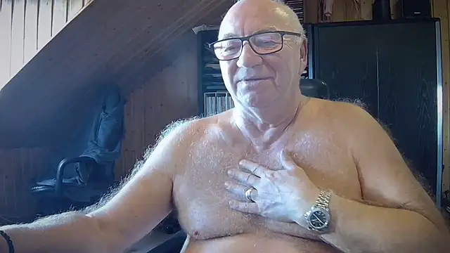 [12 Dec 10:10] Private Show - video by biggandybig cam model