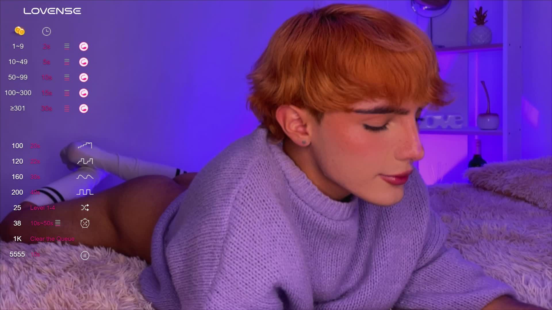 fingering my ass for you <3 - video của người mẫu cam KittySkirtt1