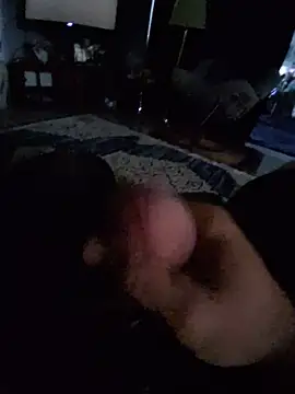 [15 Aug 16:18] Public Show — filmik nuttinbuttcock69, modela(-lki) na kamerkach