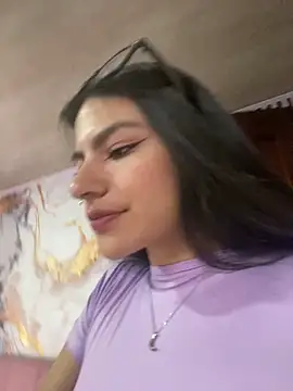 fingers in pussy - video by liss_hot_ cam model