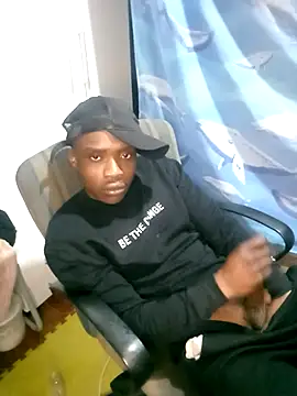 Dirty - video di BigGamecharger modella di cam