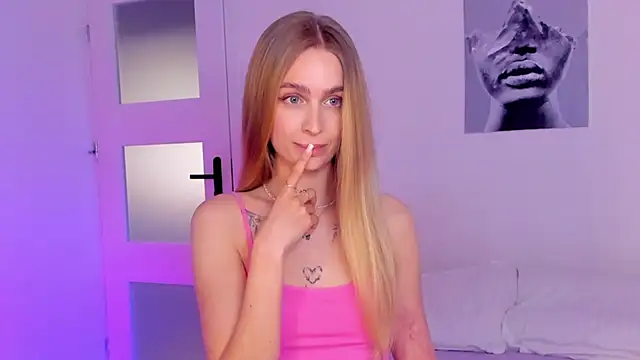 [18 May 02:31] Spy Show - video by Kamila_icee cam model