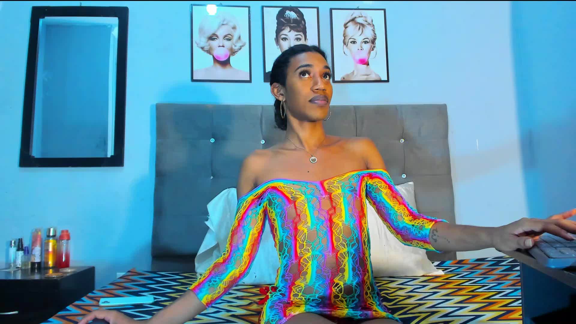 hard cock — filmik Kimberly_thompsom, modela(-lki) na kamerkach