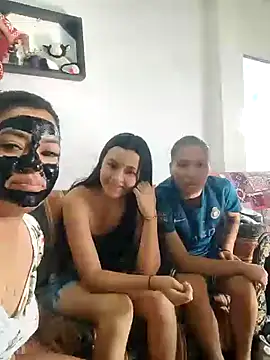 mashine - βίντεο μοντέλου lovemich2024