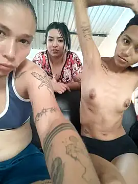 Much lick pussy - video by lovemich2024 cam model