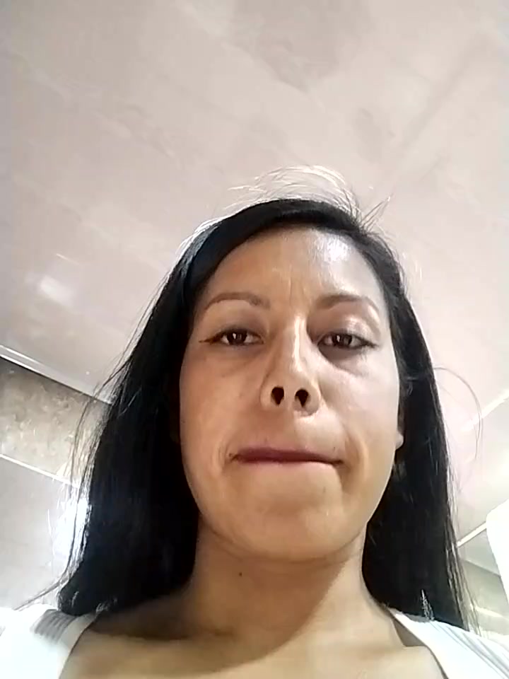 5- Total naked, Milk from my tits, horny pussy, being naughty... - clip cu _andrea30 model videochat