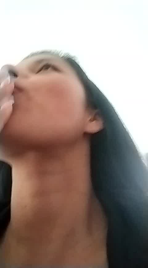 68- Alone at my neighbor's house, this got weird - clip cu _andrea30 model videochat