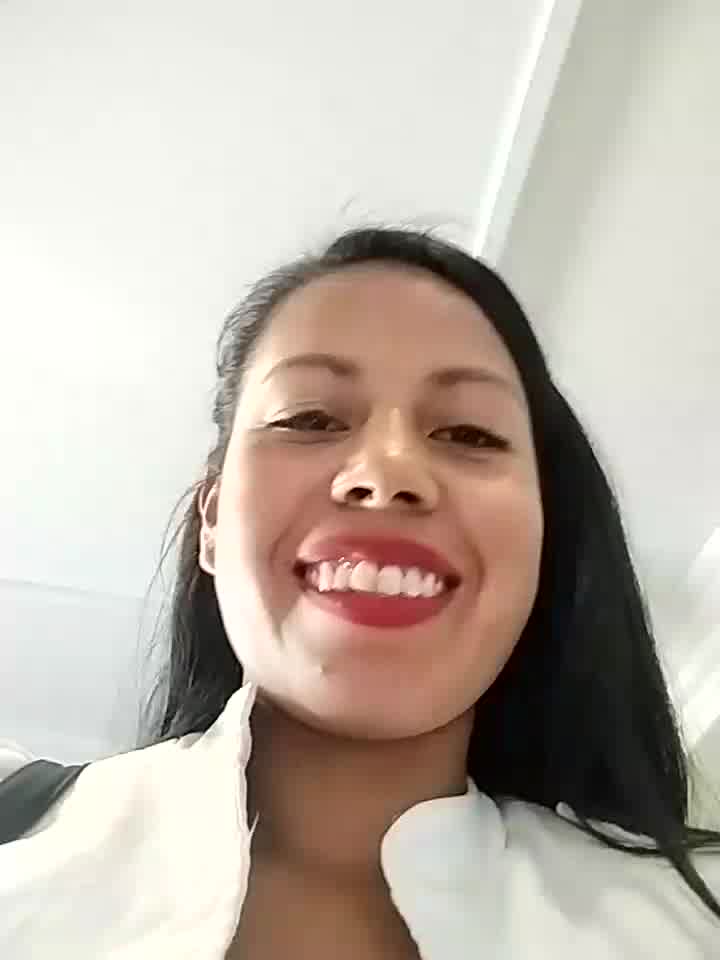 69- My naughty morning 😛 - clip cu _andrea30 model videochat