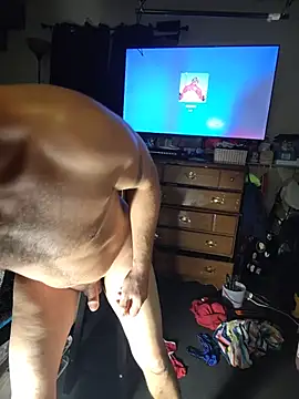 Sexy daddy stud singing an playing with him sexy self showing off gets him so hard