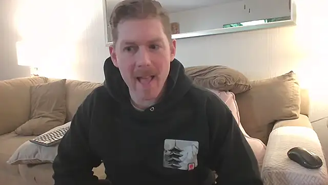 EXXAERATTED GOOD NATURED TINY MAN HUMILIATION BY A BIG STRONG MAN!!! - video oleh The_Man_Who_Was_Invisible kamera model
