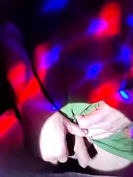 [22 Mar 02:36] Public Show－カメラキャストのJevelak459の動画