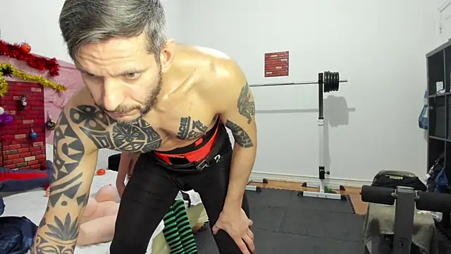 [20 Dec 20:07] Private Show－カメラキャストのSamurayjiuの動画