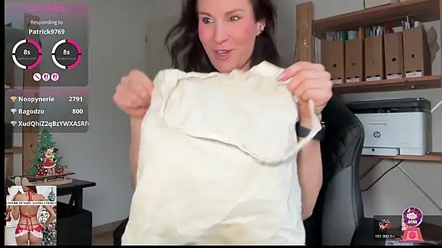 gagnants loterie de noel - vidéo du modèle de showcams vanessariskyshow