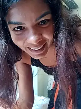 Metendo no cuzinho gostosa - video by Indiazinhax cam model