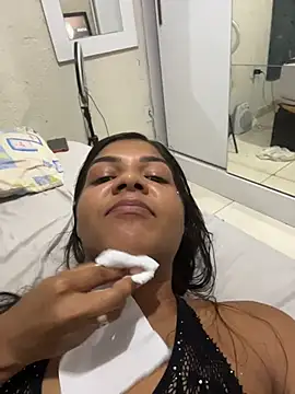 Sexo de frente e ladinho-カメラキャストのIndiazinhaxの動画