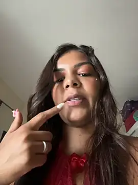 [12 Jun 08:24] Private Show - vidéo du modèle de showcams Indiazinhax