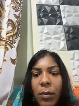 [4 Jul 18:53] Private Show - vidéo du modèle de showcams Indiazinhax