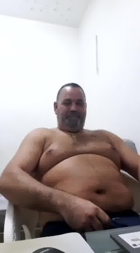 masturbate on bed and chair with a lot of legs show!!! - your_man85 캠 모델의 동영상