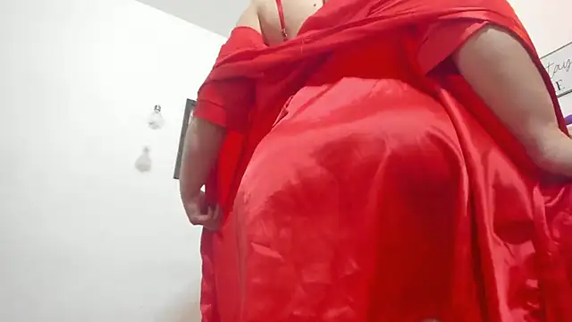 passion red - video by clarise_cooper cam model