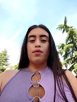 in the park Fingers ass, plug ass, fingers pussy - video by Freyja300 cam model