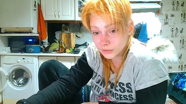 [16 Apr 20:45] Private Show - vídeo de Sophie_Bell