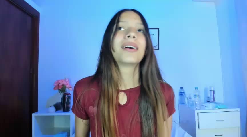 Tania hot