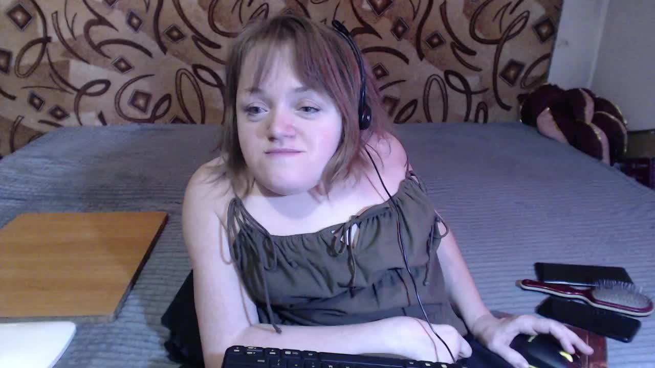 [28 Jan 15:39] Private Show - video của người mẫu cam MiniNatalie