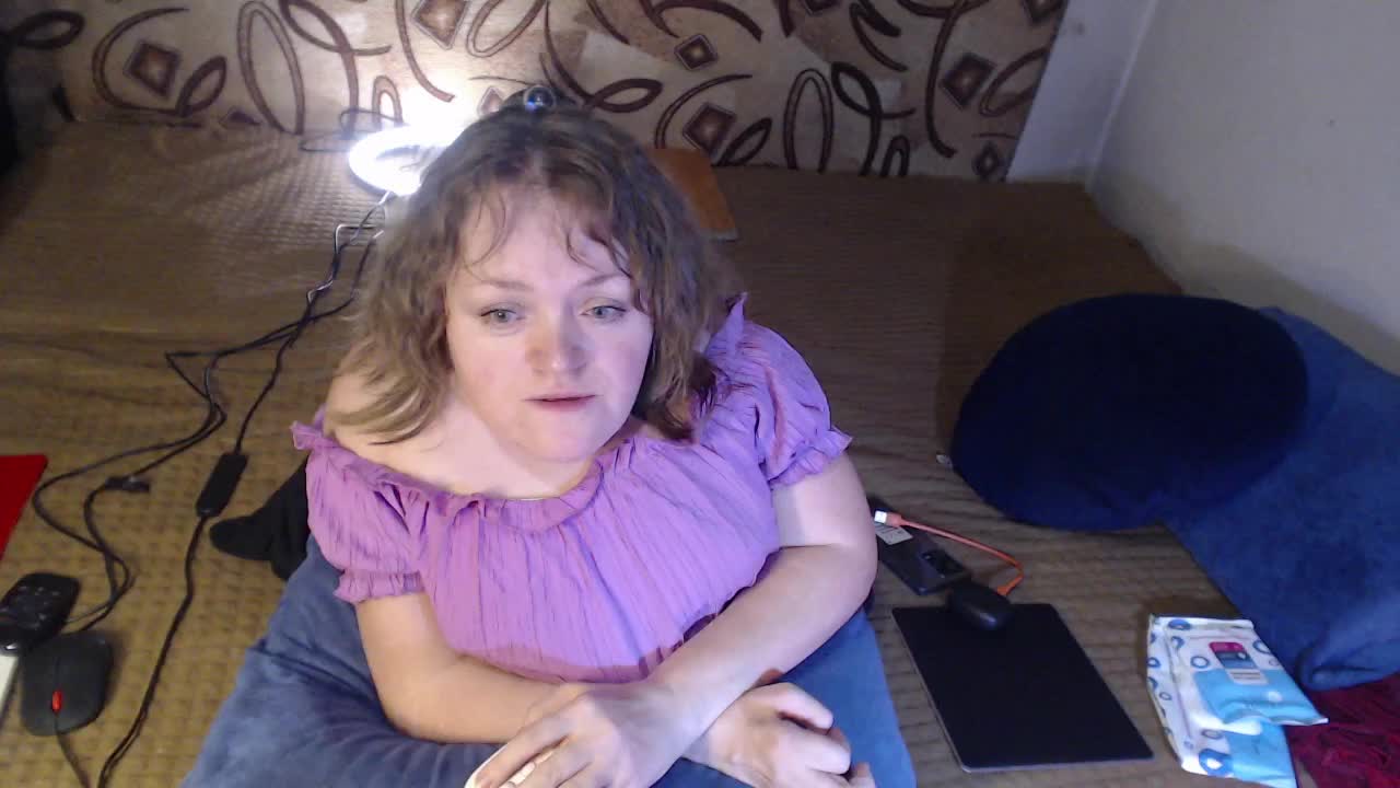 [7 Nov 05:39] Private Show - I fuck myself with a dildo and fingers - video của người mẫu cam MiniNatalie