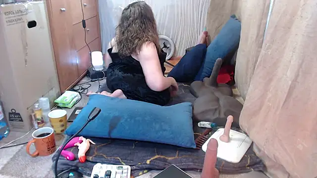 I fuck ass and pussy [28 Mar 13:01] Spy Show - video của người mẫu cam MiniNatalie