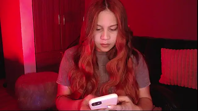 Enjoying touching myself - video by Beamber_ cam model