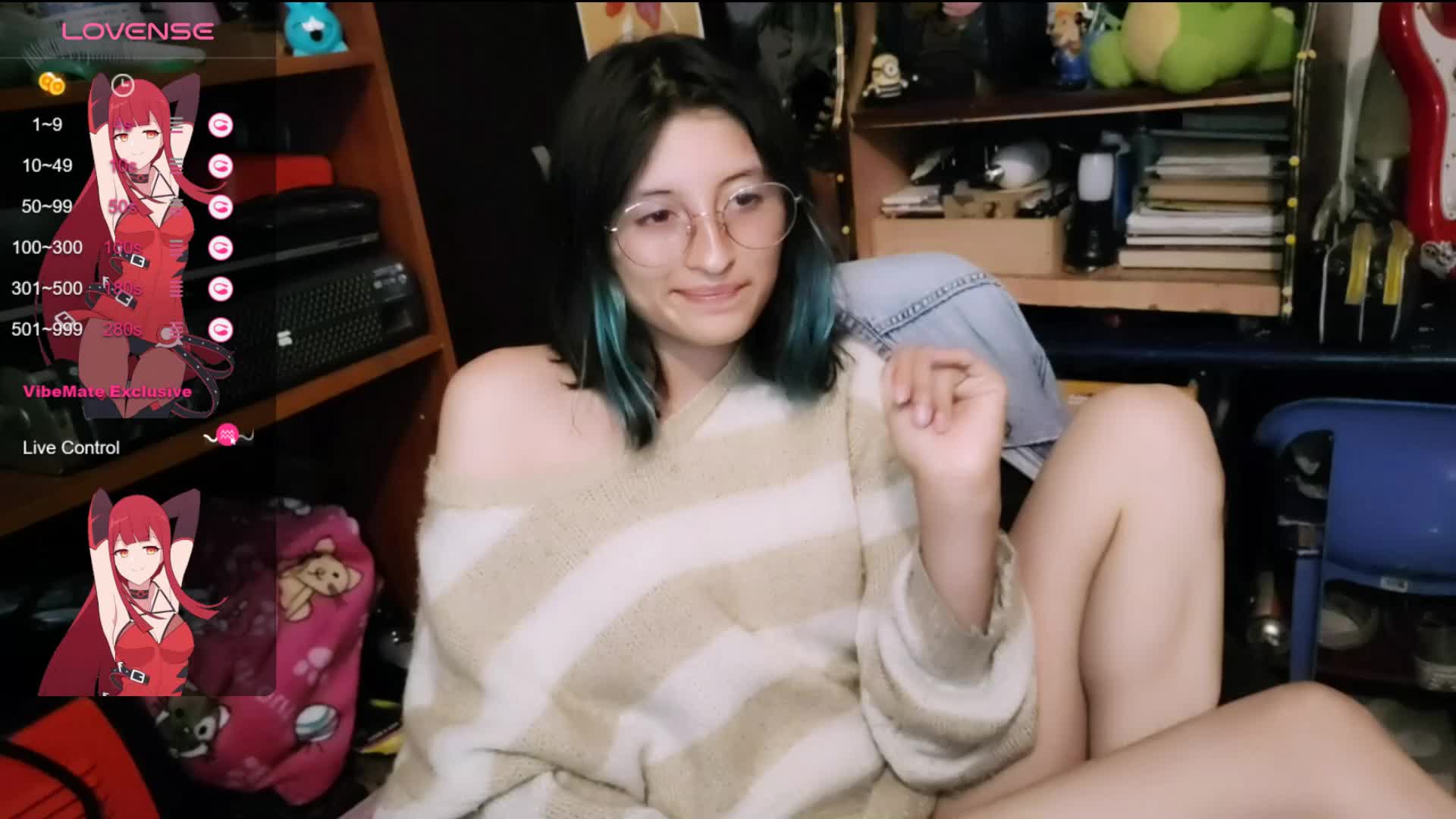 SO SHY AND MISCHIEVOUS 🤤🥵🤤 - video by Camila---torres cam model
