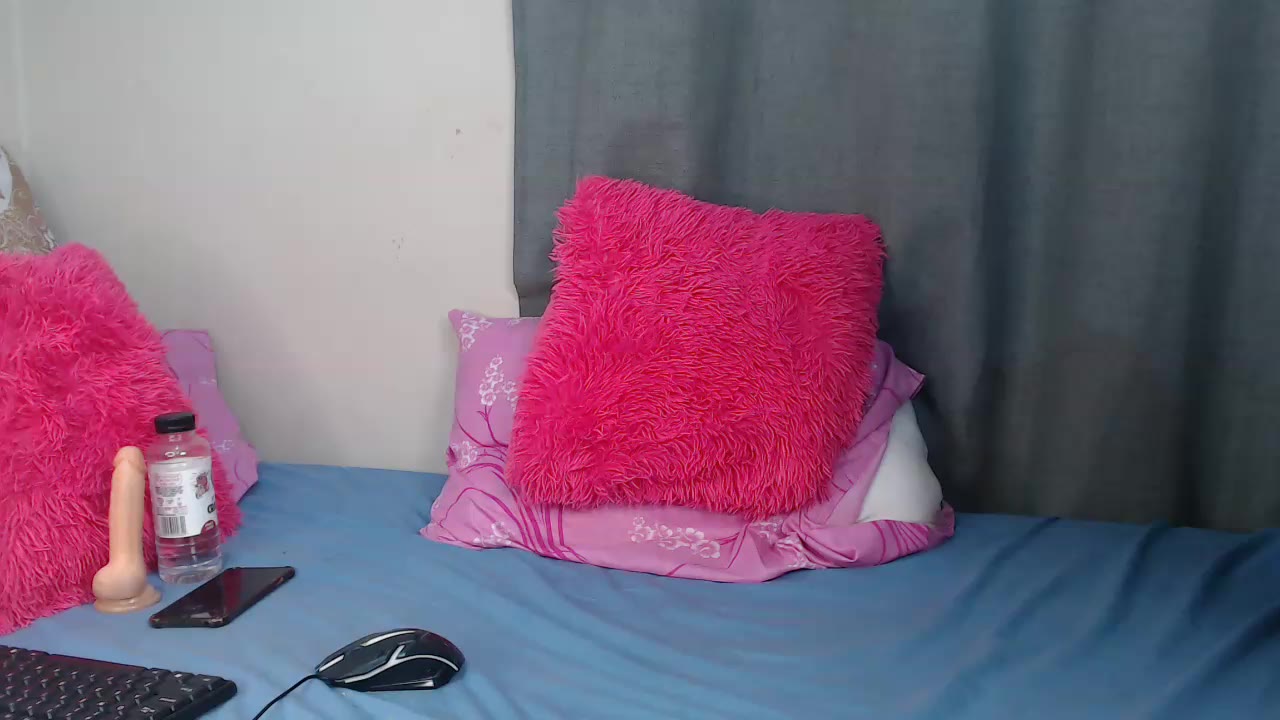 [6 Mar 03:51] Private Show - Vídeo de Miss_Moriah, modelo de vídeos