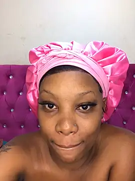 [14 Feb 09:32] Private Show - Vídeo de Miss_Moriah, modelo de vídeos
