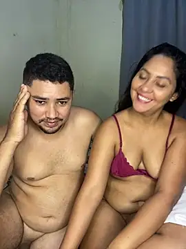 FUCK COWGIRL FRONT PUSSY - vidéo du modèle de showcams mayemarc