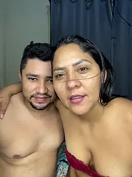 69 Kiss + cowgirl – видео вебкам-модели mayemarc