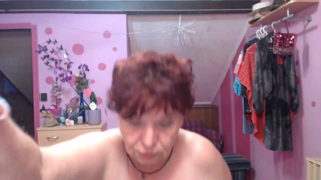 Show - video by Scarlett6331 cam model