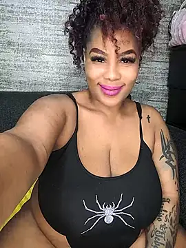 [15 May 19:24] Private Show