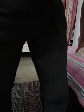 SPLASH OF SOO MUCH CUM - video by Beast_guy cam model