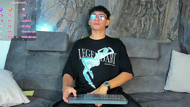 DANCING SHOW + HELICOPTER DICK - video by Daviid_laidd cam model