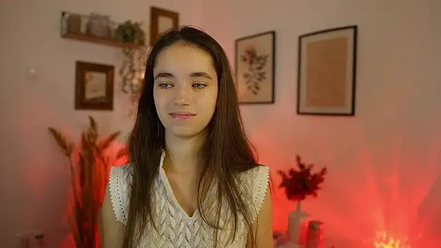 [26 Sep 15:25] Private Show - video by Gia_Paige18 cam model