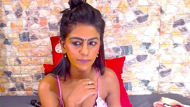 [18 Dec 08:13] Private Show - video van EroticSexyStripper cam-model