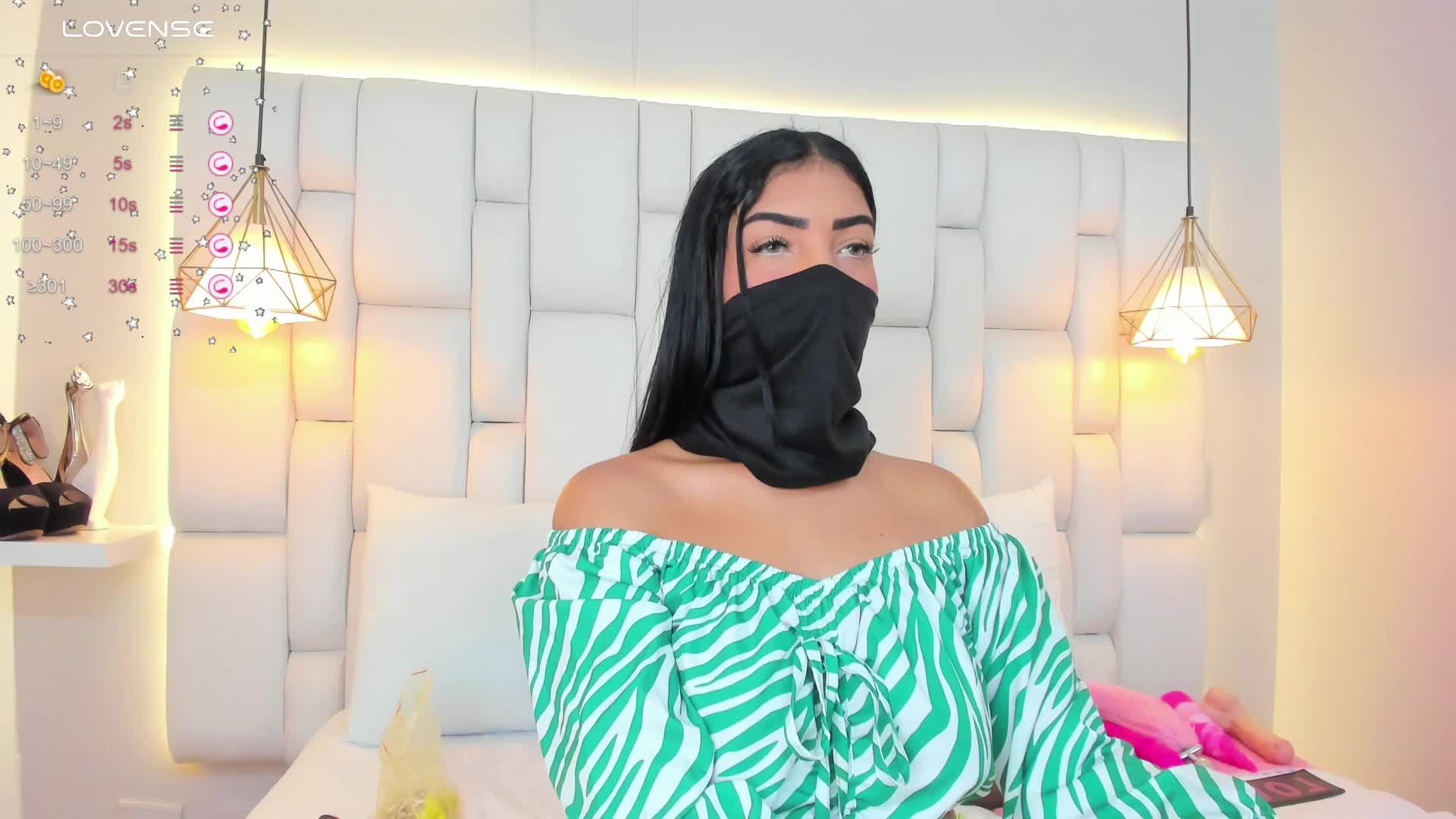 oil ass, ride cock delicious cum - Vídeo de Adrika23_
