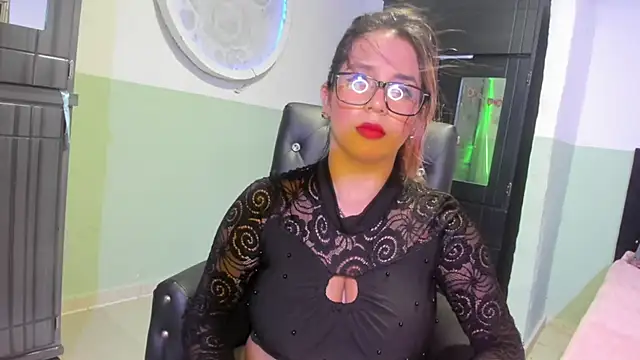 clitoris or dildo? What makes me cum faster? - Video von 1julianasalazar Cam-Model